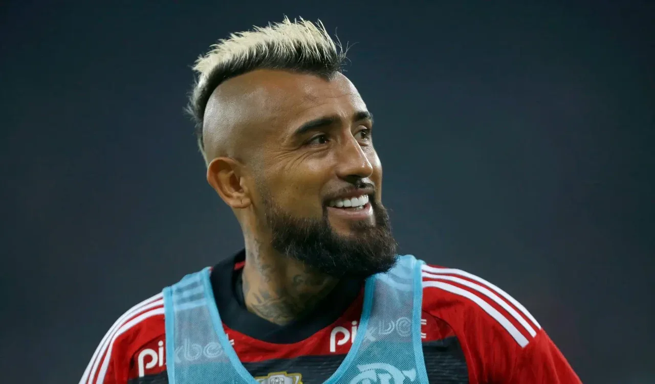 Arturo Vidal Defends Ronaldo, Hits Back at Jesus and Critics