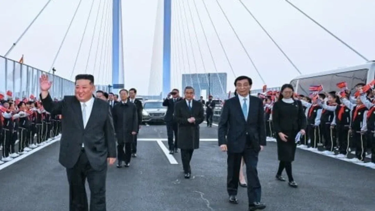 Kim Jong Un visits China and holds talks with high-ranking officials