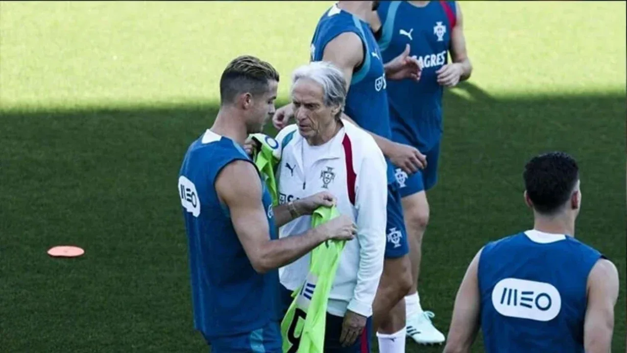 Les 20 ans de dévouement de Ronaldo surpassent une émotion passagère : que se passe-t-il dans le camp portugais ?