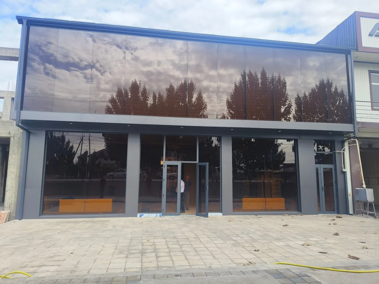 Kredit qarzi sabab savdo va xizmat ko‘rsatish binosi xatlandi