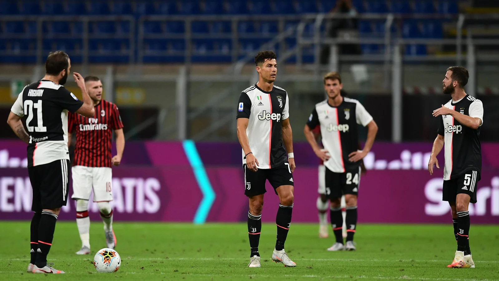 Miralem Pyanich: Kardiffdagi alamli magʻlubiyat va Ronalduning jarima zarbalari siri